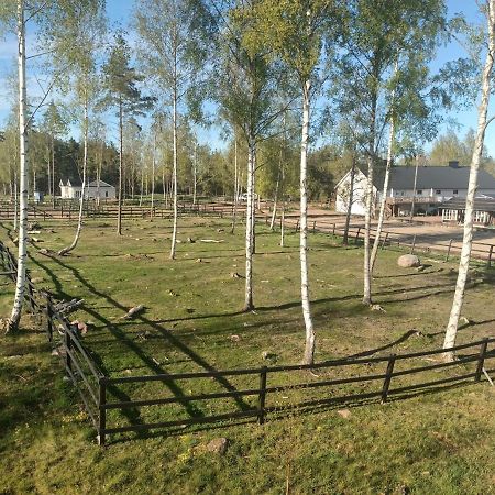 Отель Granlunda Gard Gottby Экстерьер фото