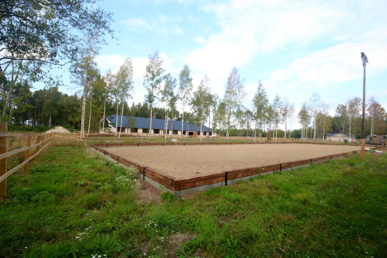 Отель Granlunda Gard Gottby Экстерьер фото